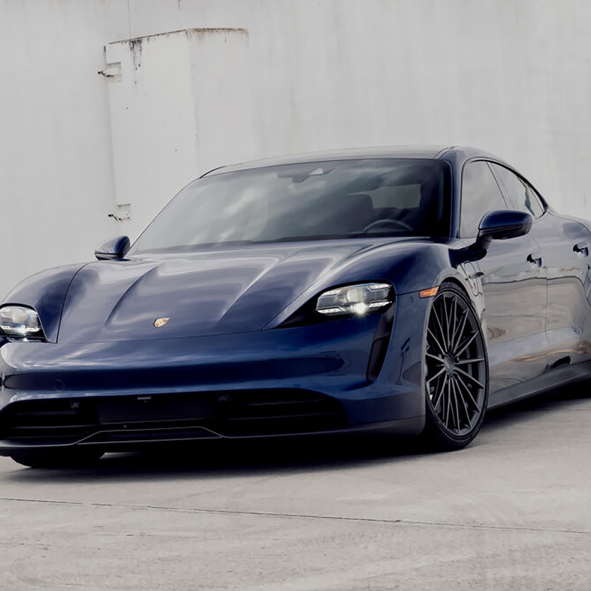 Porsche Taycan 4S Vossen HFX-4